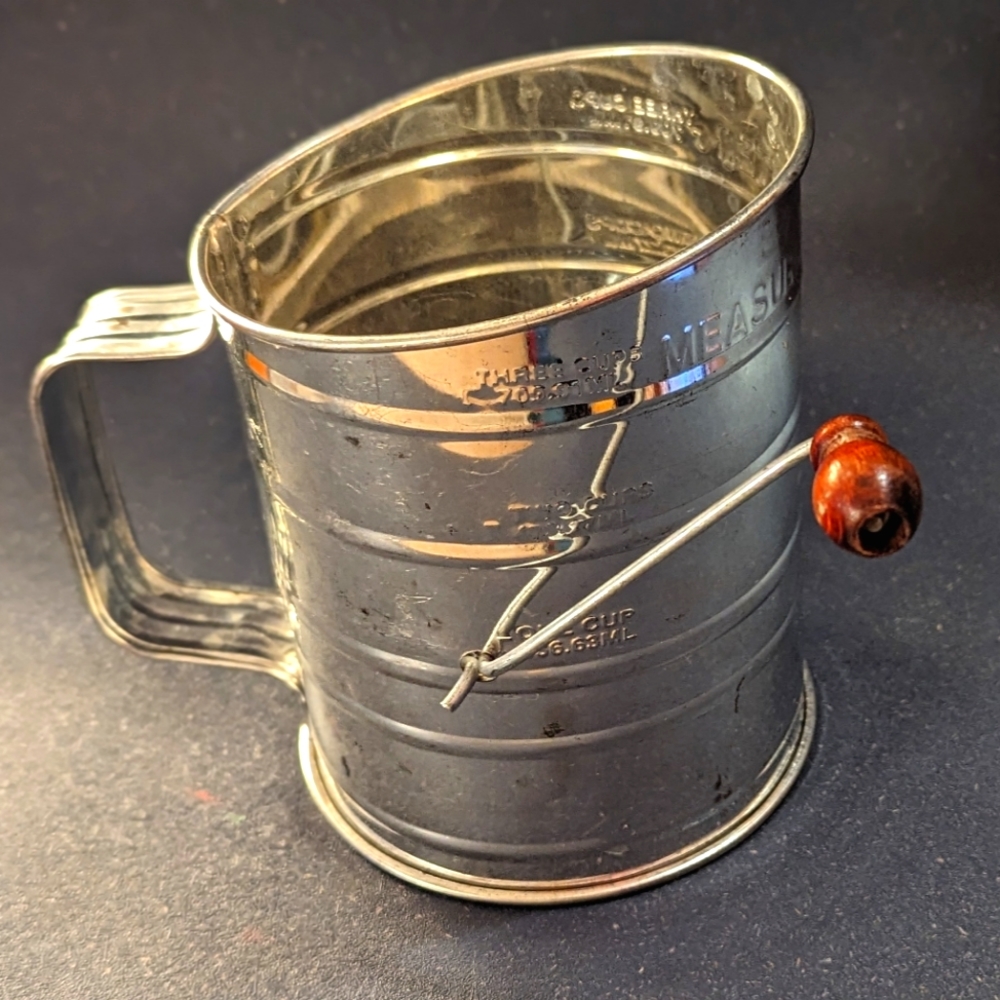 Vintage Ekco Brand 3 Cups Flour Sifter Retro Kitchen Decor Bakery
